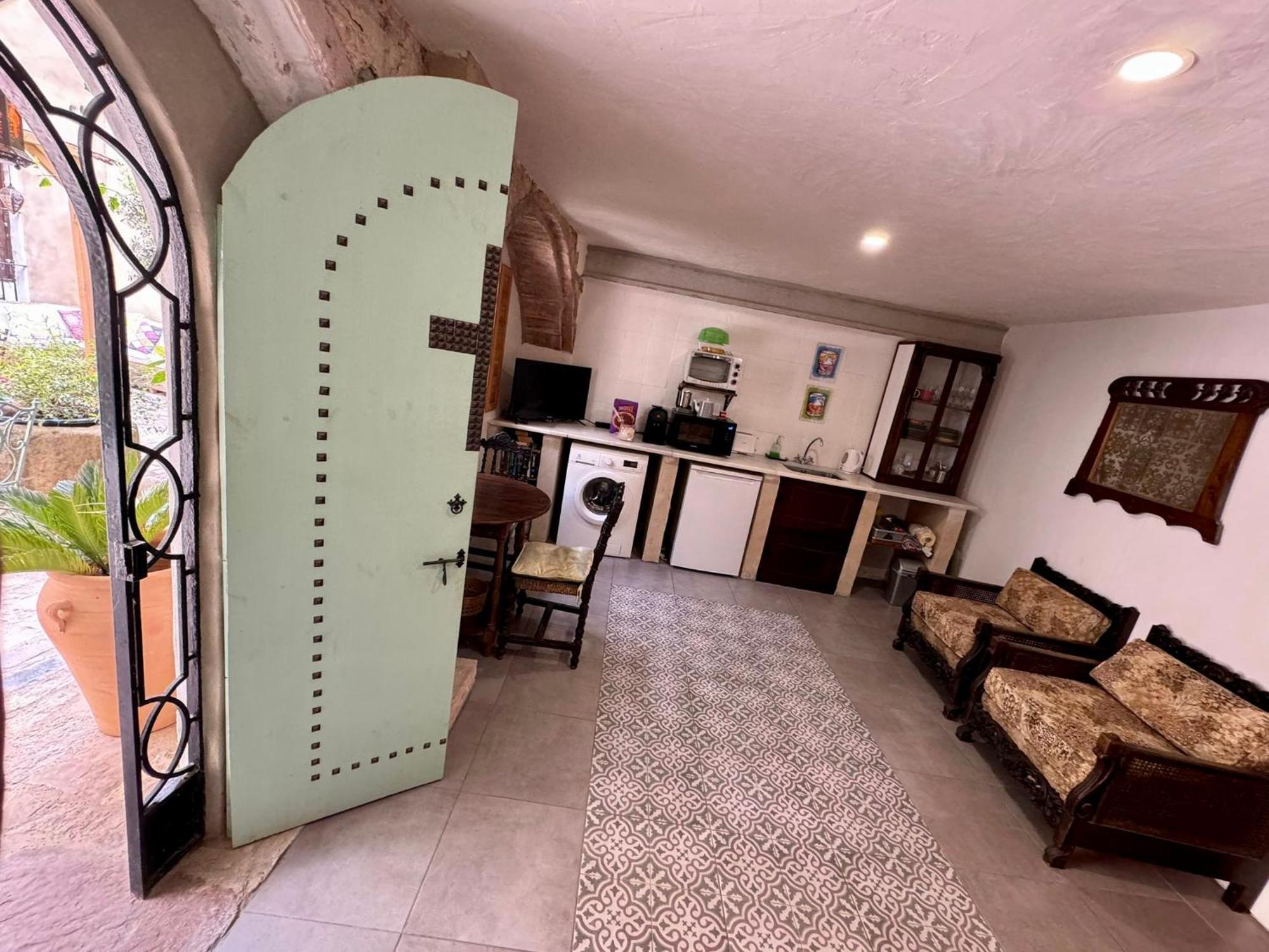 Oliva Courtyard Guesthouse Zewnętrze zdjęcie